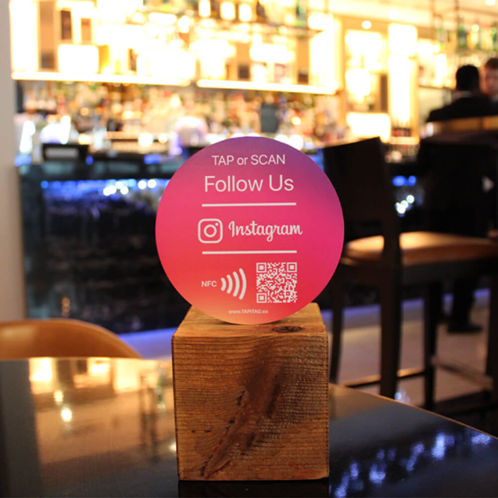 TAPiTAG Instagram NFC QR Tag bar restaurant Get more followers