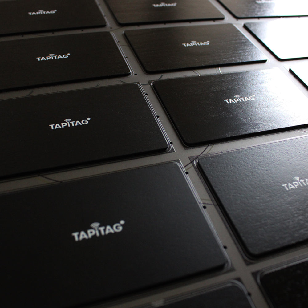 TAPiTAG Bamboo Digital Business Card