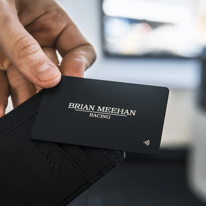 Modern Networking with TAPiTAG Smart Cards