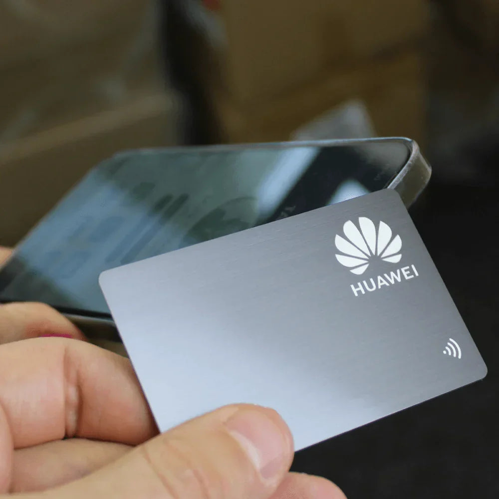 TAPiTAG Digital METAL Business Card