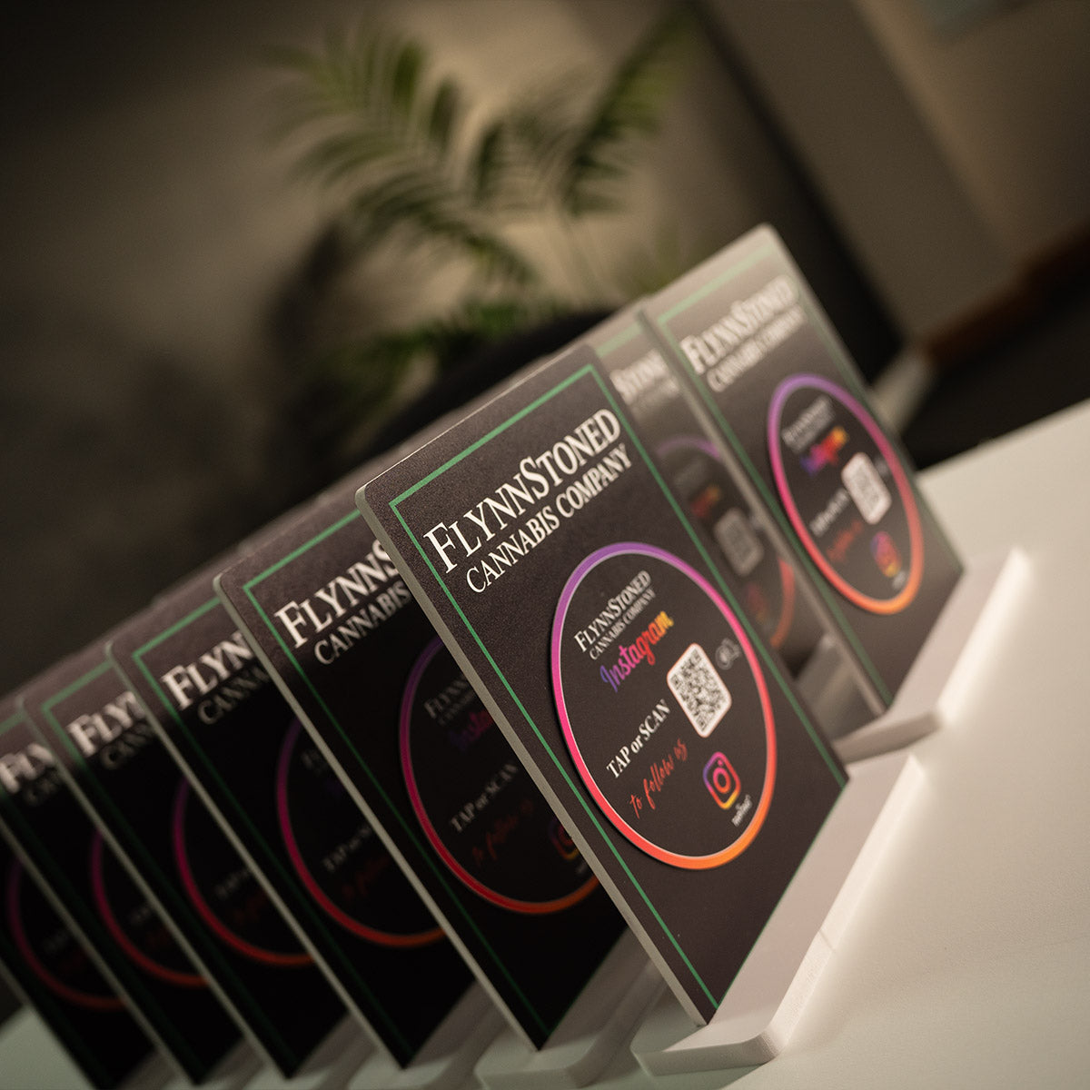 How TAPiTAG Smart Stands Helped FlynnStoned Grow Instagram 40×