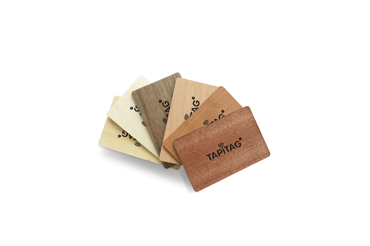 TAPiTAG Digital Business Card wood collection bamboo black bamboo walnut cherry NFC card