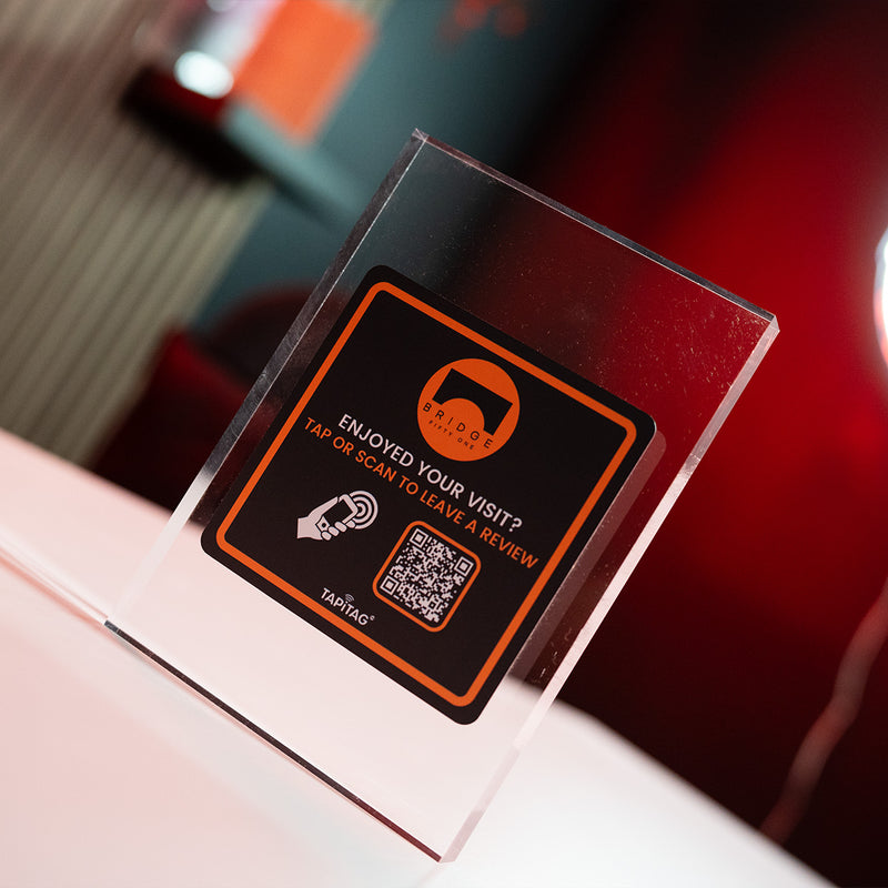 TAPiTAG Smart Display Stand with NFC & QR CODE