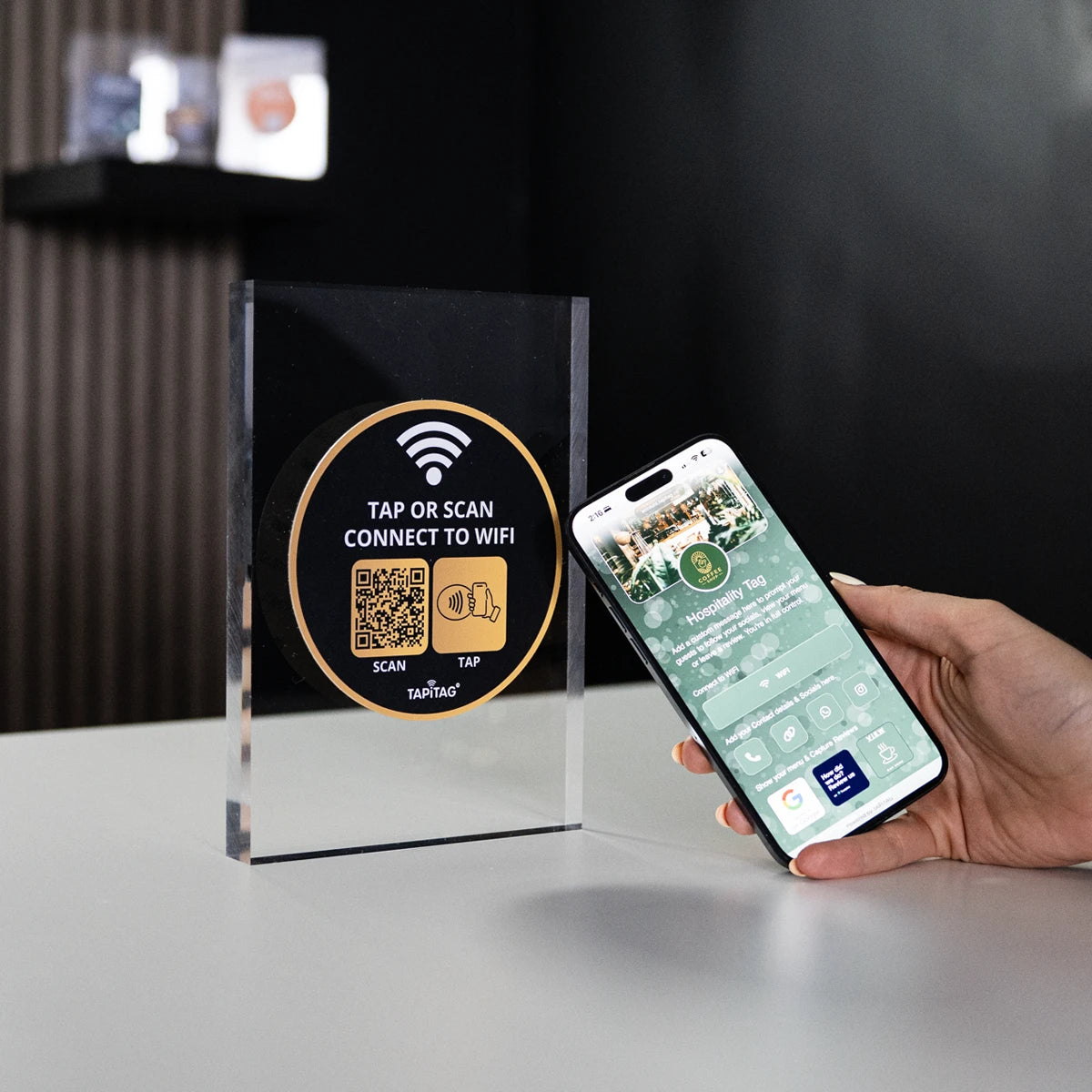 TAPiTAG Wifi Porter and profile page 