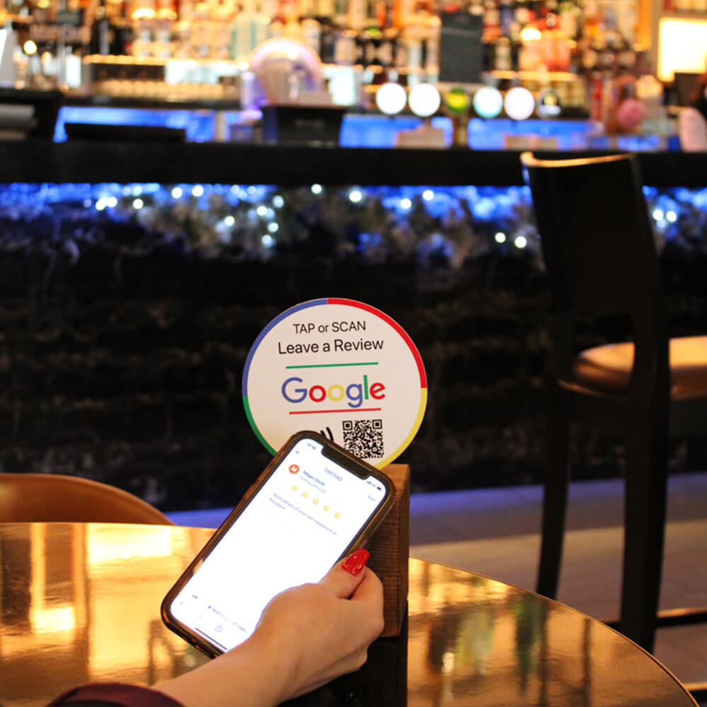 TAPiTAG Google NFC QR Tag bar restaurant Get more reviews